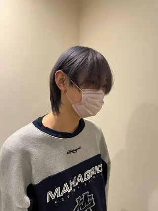 カラー メンズ オカベ ショウマのヘアスタイル