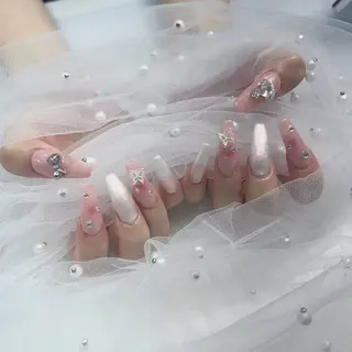 ネイル パーツ全部¥110 サロンミミのネイルデザイン