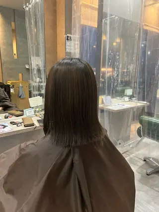 ミディアム 徳野 愛依のヘアスタイル