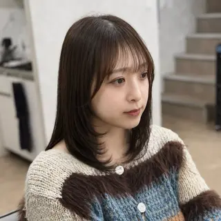 ミディアム ✨レイヤーカット✨ 顔まわり✂️鎌倉楓麻のヘアスタイル