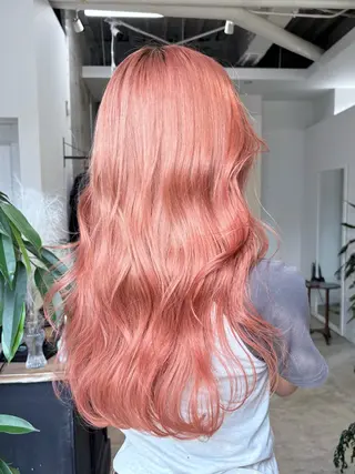 ロング カラー ヘアアレンジ ハイトーンカラー/ miyuuのヘアスタイル