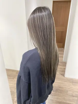 ロング カラー ハイライト⭐️上野 高広のヘアスタイル