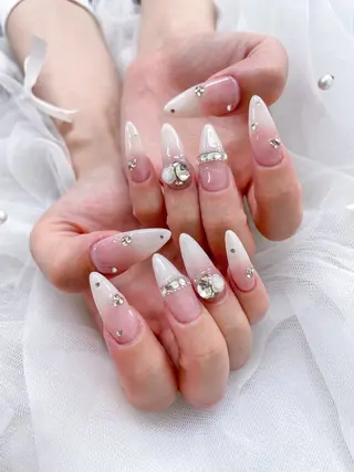 ネイル 五十嵐 美智のネイルデザイン