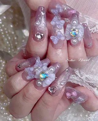 ネイル ISA_ BELLAのネイルデザイン