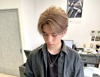 ショート カラー ヘアアレンジ メンズ 山田 昂太のヘアスタイル