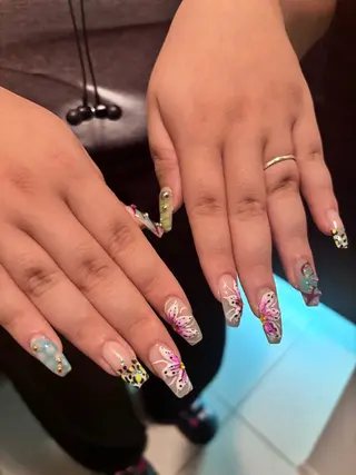 ネイル 海外ネイル u4me🦄💜のネイルデザイン