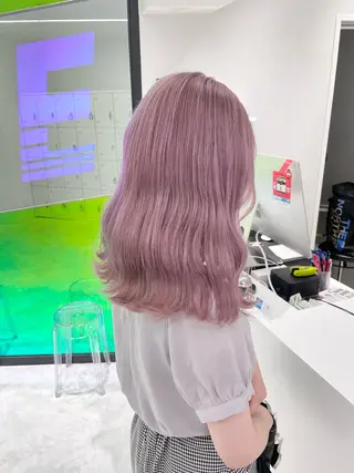 ミディアム カラー 🤍💕ブリーチカラ ーAyaka💕🤍のヘアスタイル
