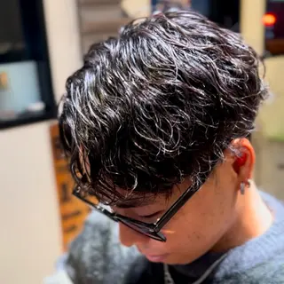 パーマ メンズ メンズサロンGRIT 店長　深山一平のヘアスタイル