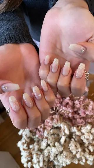 ネイル crystal ⭐︎ colorのネイルデザイン
