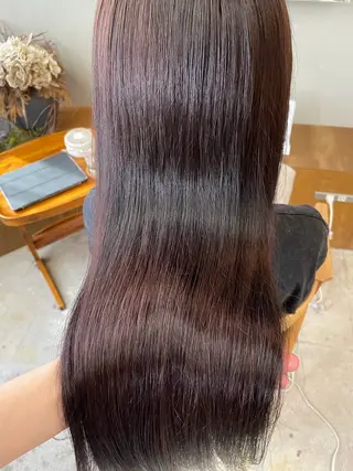 ロング カラー 山下 悠月のヘアスタイル