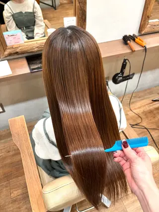 ロング あべ ゆうかのヘアスタイル