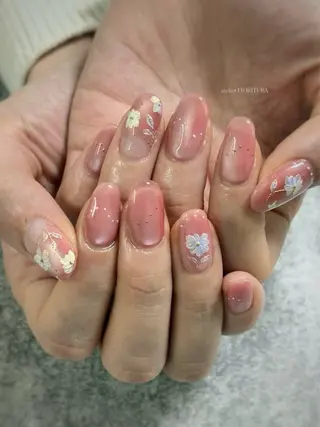 ネイル FIORITURA Maikoのネイルデザイン