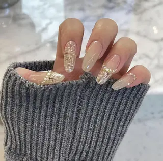 ネイル エリ🫧 nail池袋東口のネイルデザイン