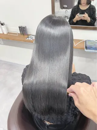 ロング 縮毛矯正、髪質改善／ 松田 龍之介のヘアスタイル