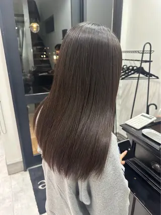 ロング カラー ヘアアレンジ 黒阪 なみのヘアスタイル