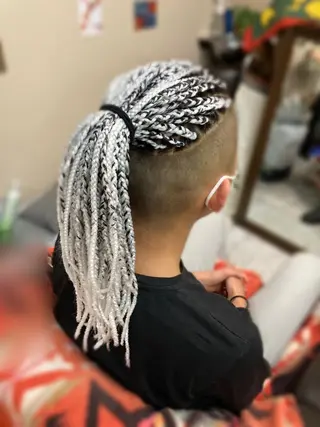 ミディアム 髪に魔法をかける🪄 💖💫編み込みヘアのヘアスタイル
