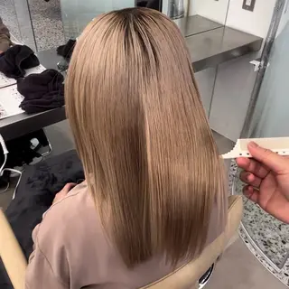 ミディアム ハルカ 透明感カラー 美髪縮毛矯正🥣のヘアスタイル