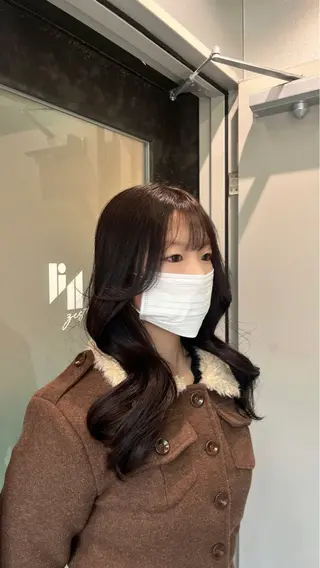 ロング カラー 新宿/ヘアカラー AiNAのヘアスタイル