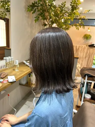 ミディアム Baum Hairのヘアスタイル
