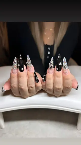 ネイル Prettiest nailのネイルデザイン