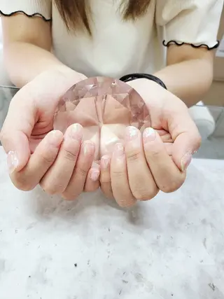 ネイル 矢野 美希のネイルデザイン