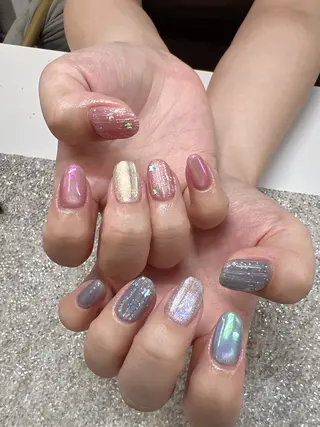 ネイル Guarendo錦糸町店所属・ガレンドウ 白澤 愛子のネイルデザイン