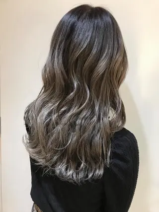 ミディアム カラー 中塚 義人のヘアスタイル