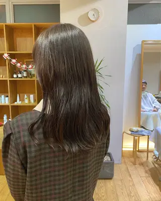 セミロング 大人可愛い♡コテ巻き パーマ🌼杉田 萌恵のヘアスタイル