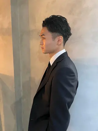 ショート カラー メンズ 関西センターパート メンズモデル募集のヘアスタイル