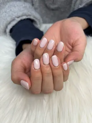 ネイル SHIORI ⭐︎のネイルデザイン