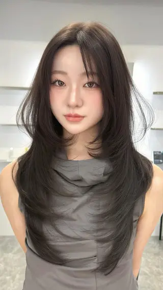 ロング 艶カラー/レイヤー/ 京都fuka🎀🪽のヘアスタイル