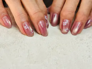 ネイル sara +のネイルデザイン
