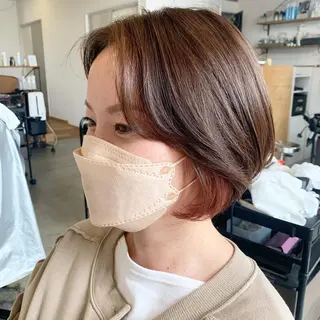 ショート コウノス マサコのヘアスタイル