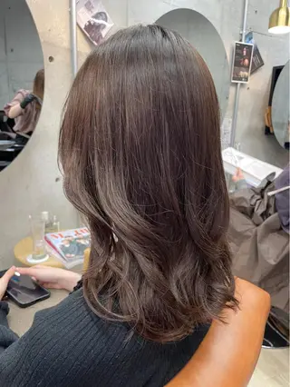 ミディアム カラー ヘアアレンジ 東 史夏のヘアスタイル