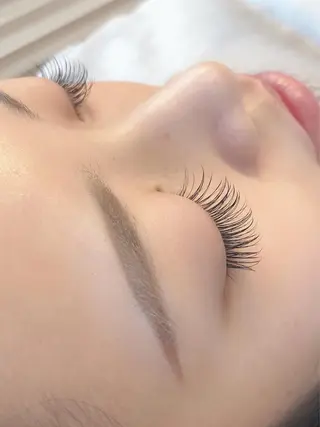マツエク・マツパ そそ　喜 多のヘアスタイル