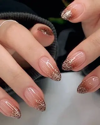ネイル AKIKO ネイルサロンのネイルデザイン