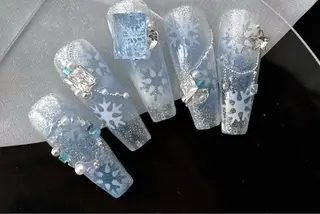 ネイル D-BEAUTY Nailsalonのネイルデザイン