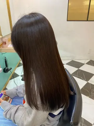 ロング カラー 🩶ナチュラル ハイトーン/はちすのヘアスタイル