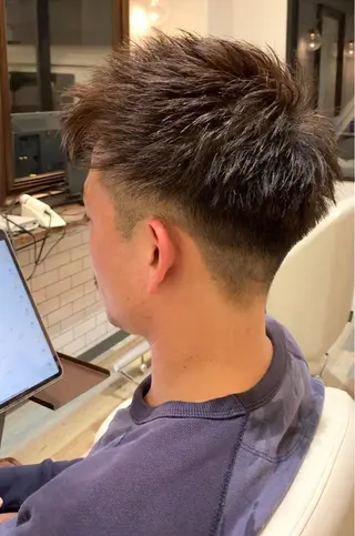 ショート メンズ 【男性専門】岩崎凌 ✂︎楽しい時間を!のヘアスタイル