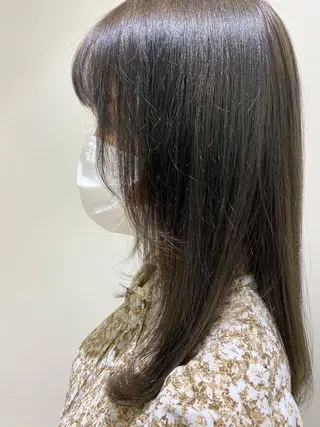 ミディアム カラー equal銀座 黒田💚のヘアスタイル