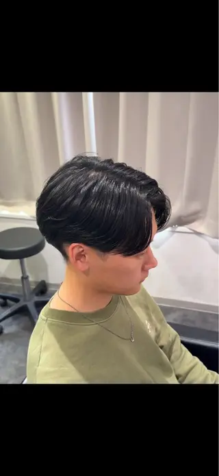 ミディアム パーマ メンズ メンズパーマ特化 美容師kouyaのヘアスタイル