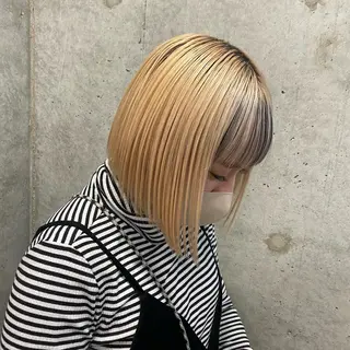 ショート カラー 🩶レイヤーカット 🩶柔らかカラー結愛のヘアスタイル