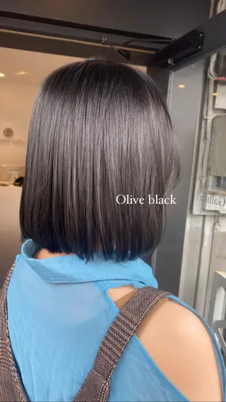 ミディアム ミオ💎ショート 透ける暗髪のヘアスタイル