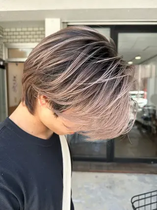 メンズ バレイヤージュ 隅中秀弥のヘアスタイル