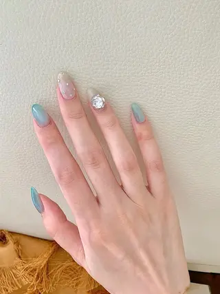 ネイル Kurehashi Yui🧸のネイルデザイン