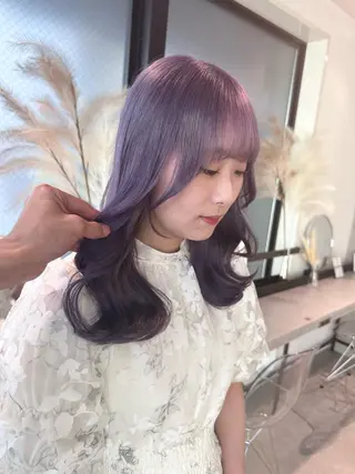 ミディアム カラー 🤍ハイトーンカラー 緒方 柚衣🤍のヘアスタイル