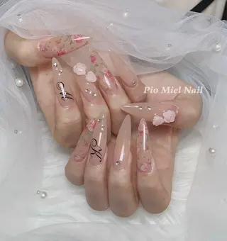 ネイル Pio Mielのネイルデザイン