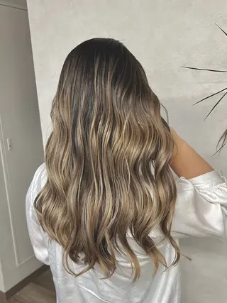 ロング 🌷かわばた めい🌷のヘアスタイル