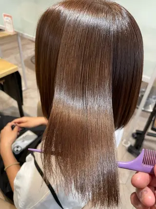 ミディアム 縮毛矯正×髪質改善× 艶髪カラー 小笠原躍のヘアスタイル