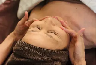 オーガニック エステ サロンフィオーレの眉毛・アイブロウイメージ